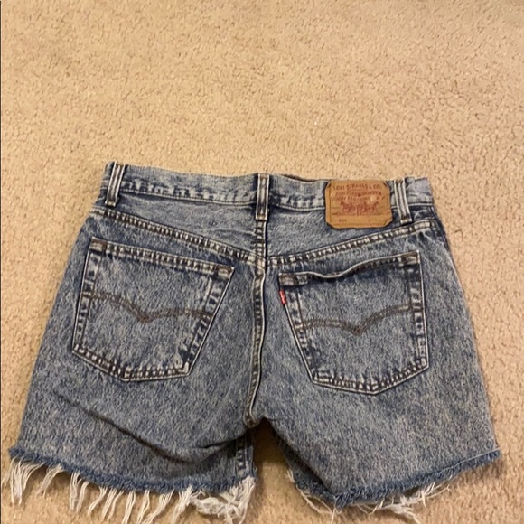 Vintage Levi USA 501 cut off denim shorts 31 - Picture 3 of 4
